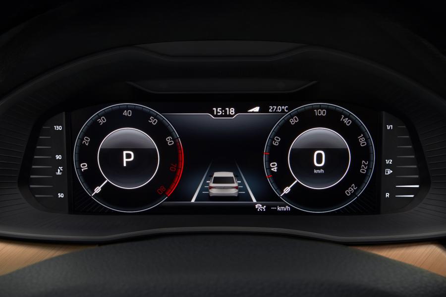 Панель приборов Skoda Scala 2019 года  (WW) (фото 33 из 78)